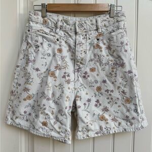 Esprit Cotton Floral High Rise Distressed Cream Denim Jean Shorts. Size 29